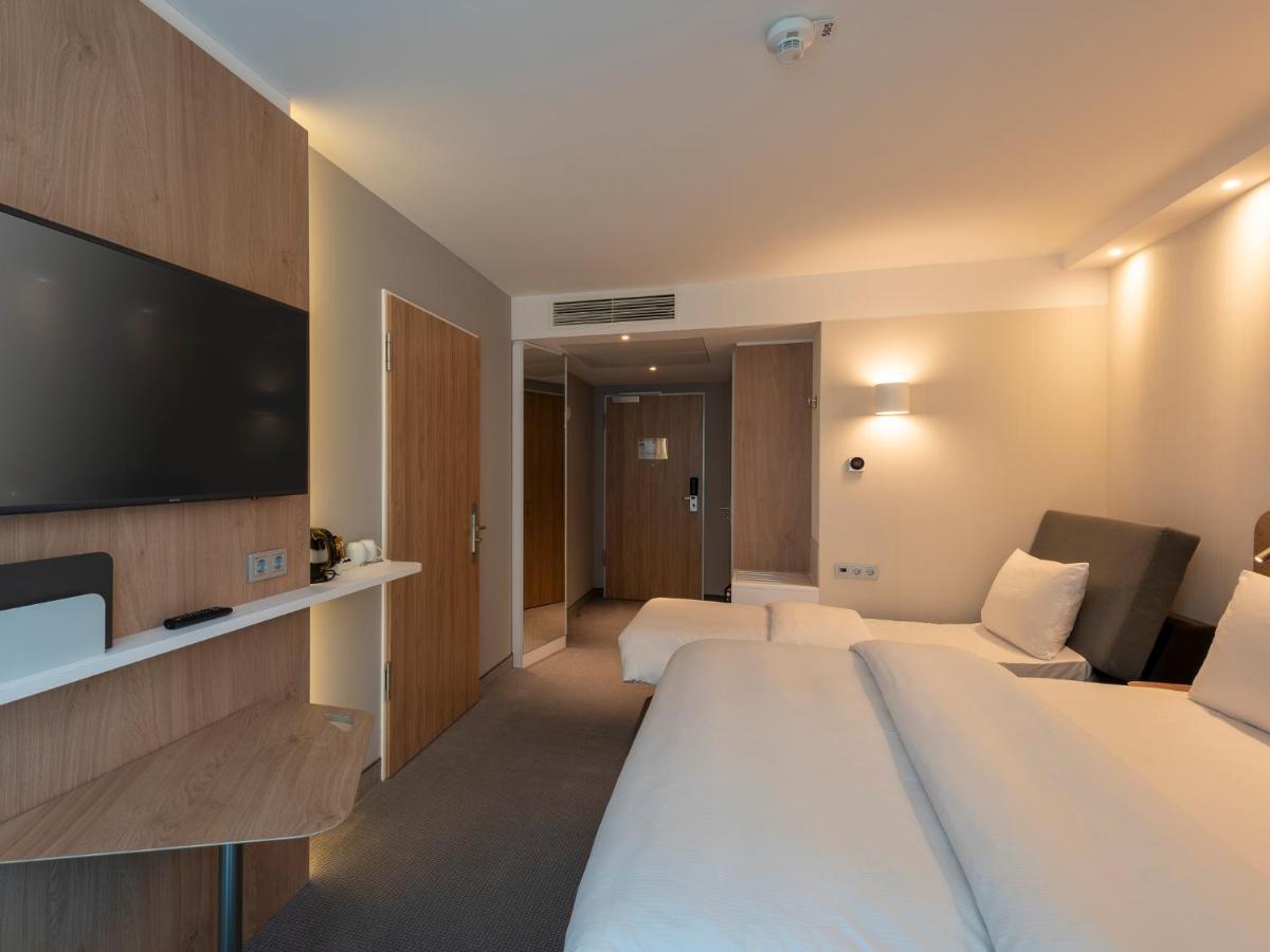 Holiday Inn Express - Offenbach By Ihg المظهر الخارجي الصورة