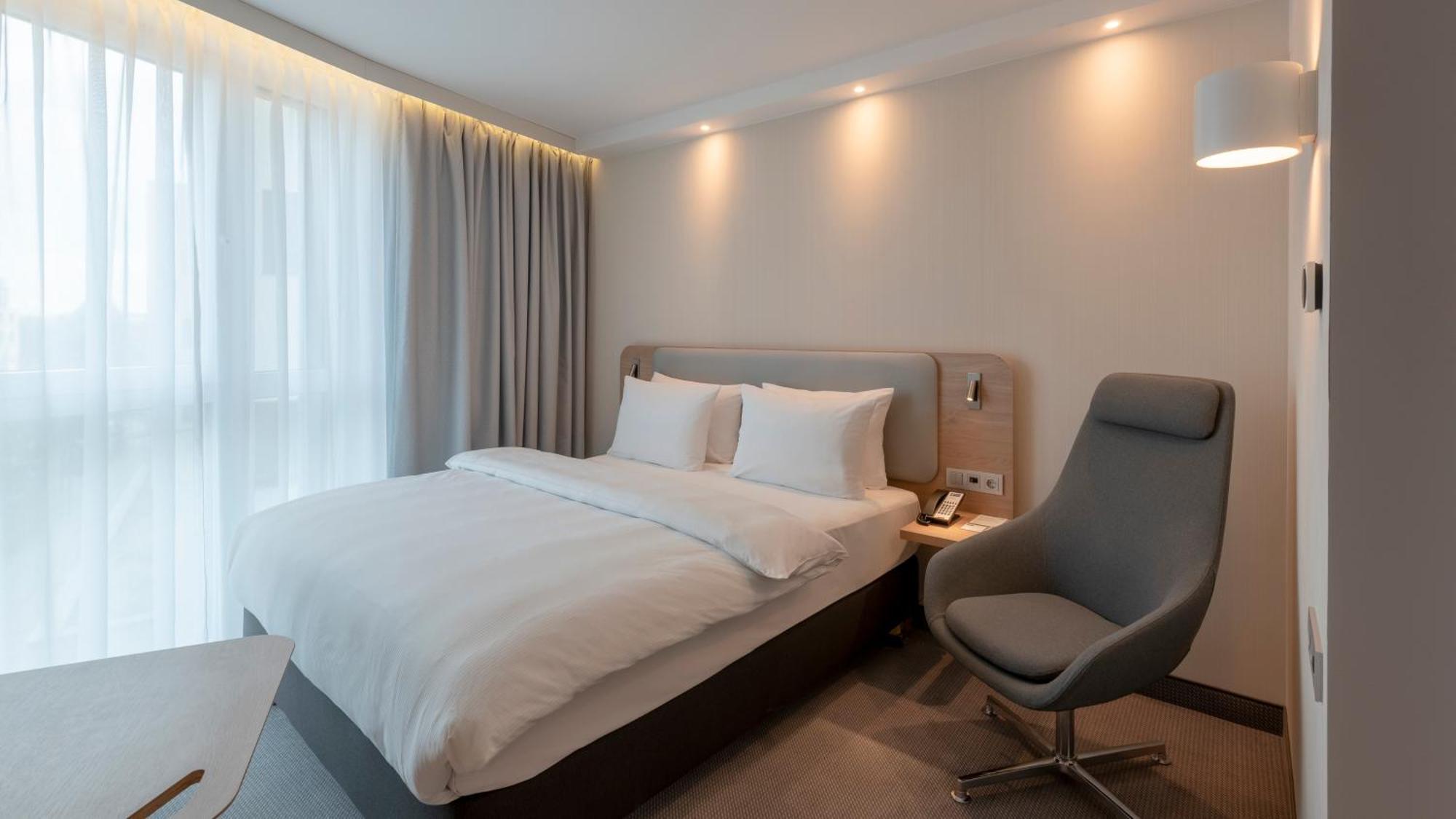 Holiday Inn Express - Offenbach By Ihg المظهر الخارجي الصورة